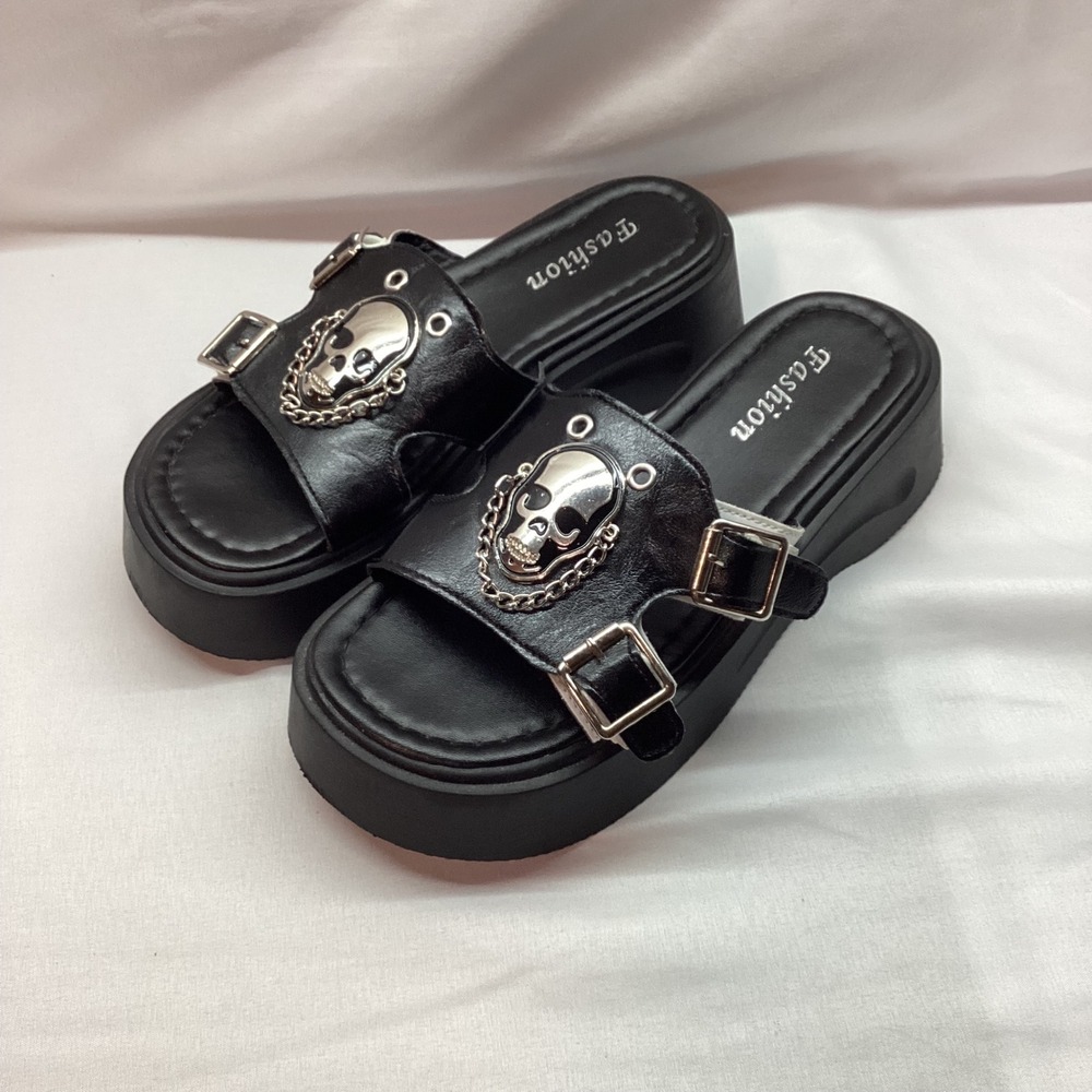 Fashion Black Skull Platform Slide Sandals Goth Punk Buckle Chain Size 39 US 8.5